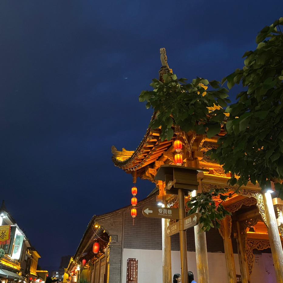 点烟抽寂寞