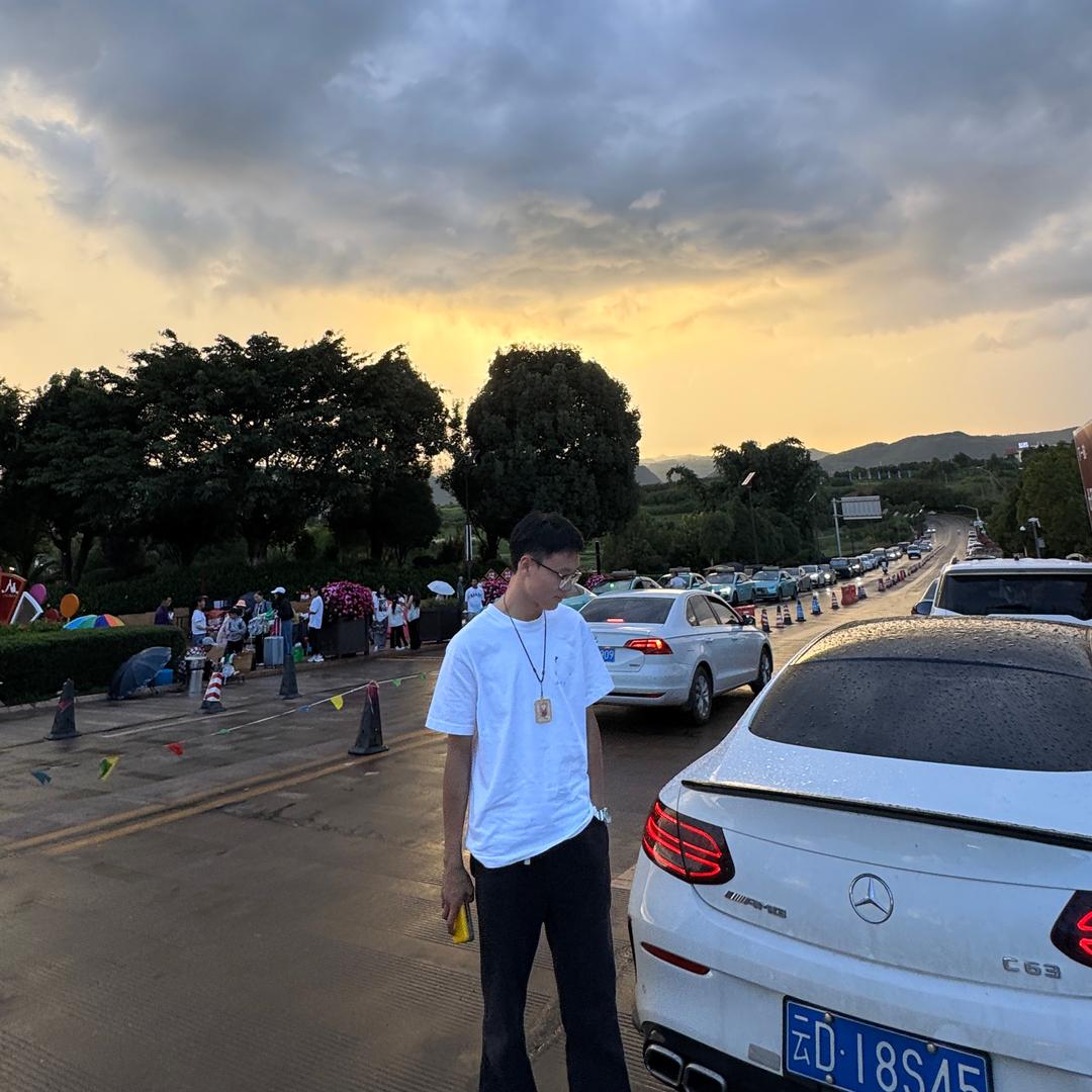 顾谦-（锐邦商贸） 租车 手机