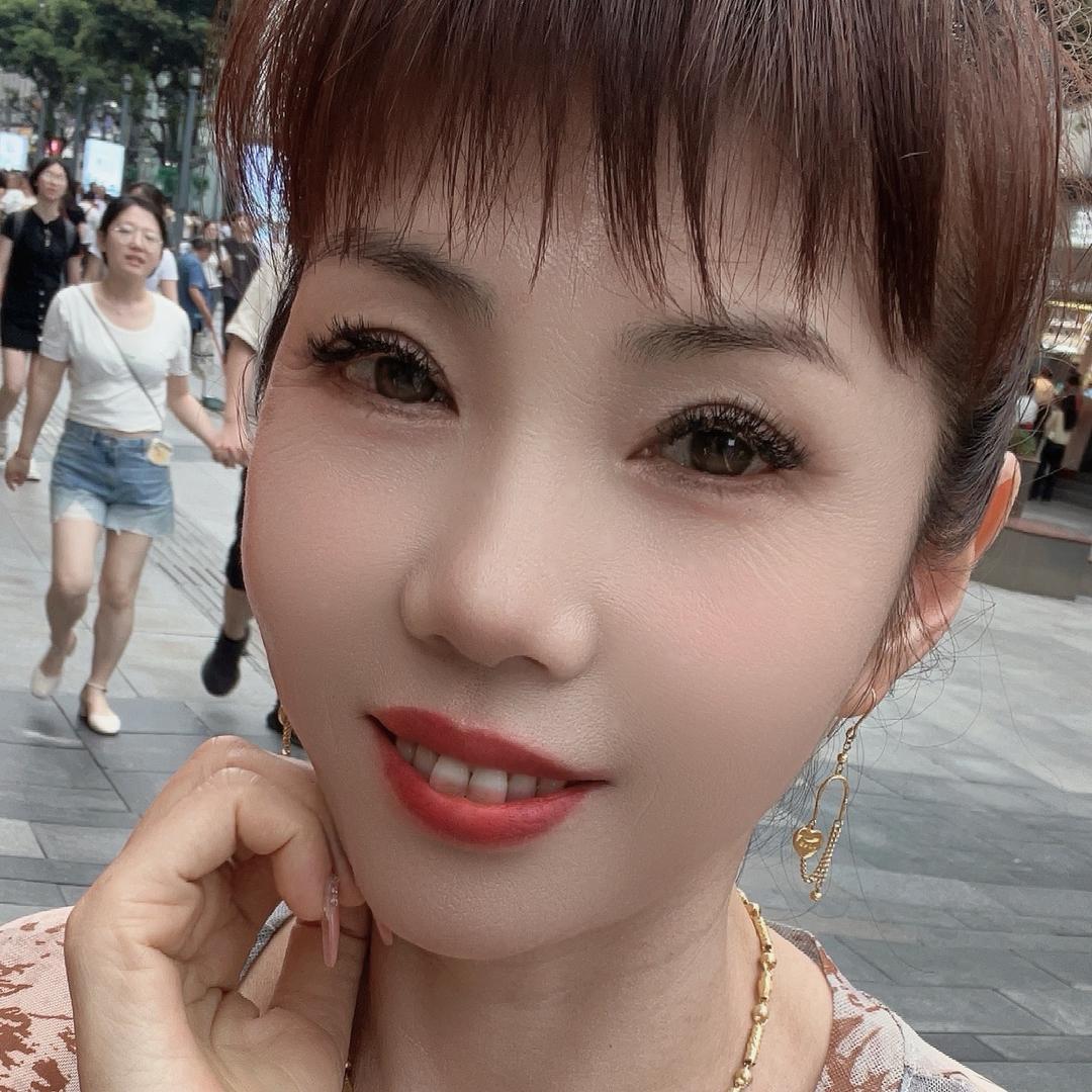 小刘《单亲妈妈）