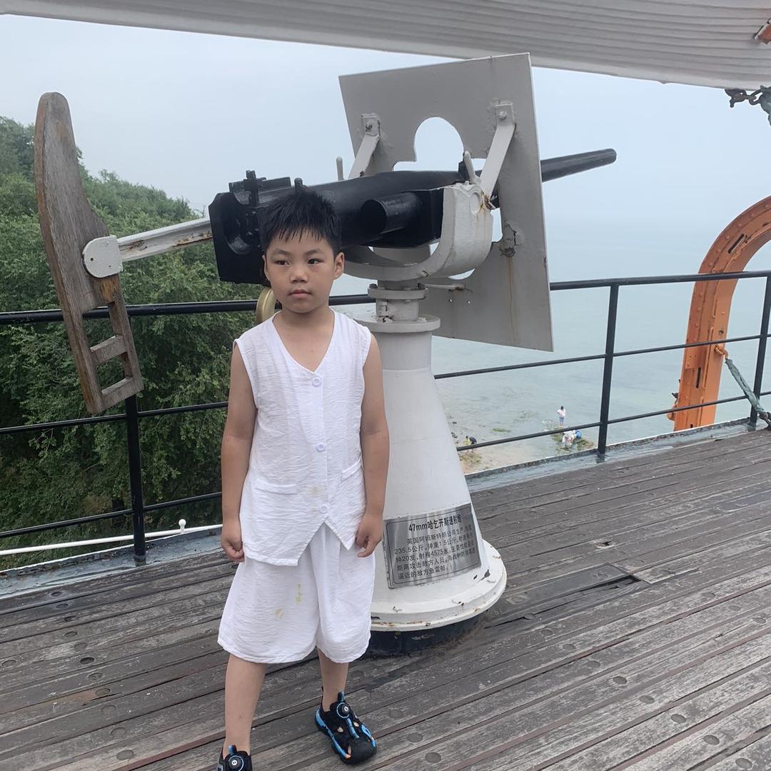 宇哥童装