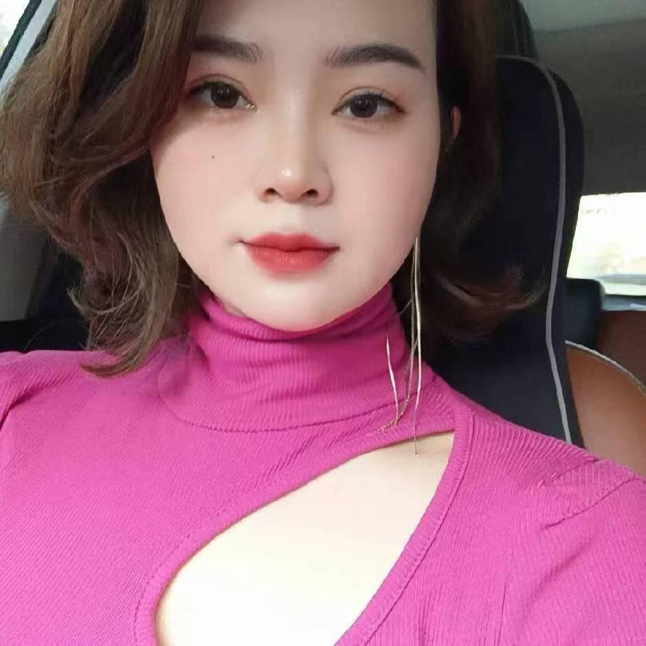 莹莹吖