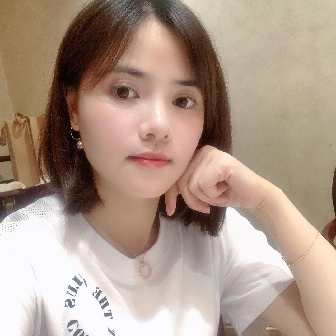 佳佳