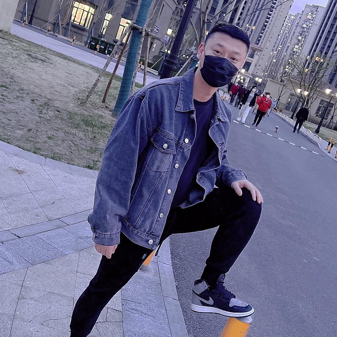 ET外星人👽经理吴亮