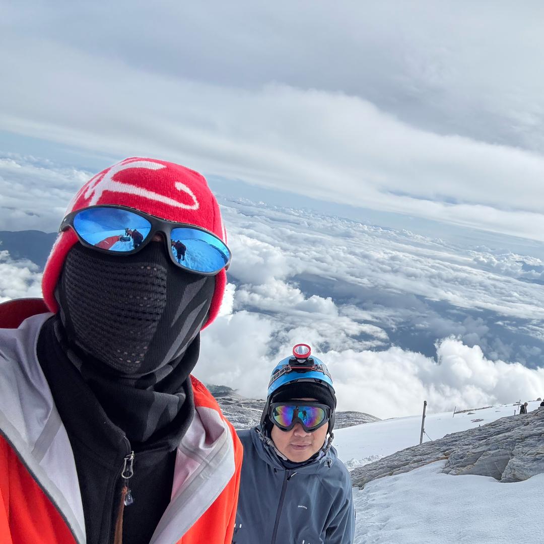 小军（雪山+徒步）领队