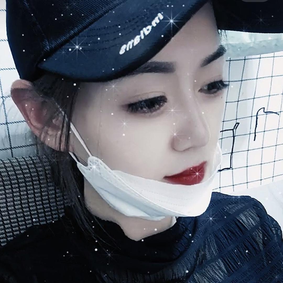 🌻贪👒心(>_<)
