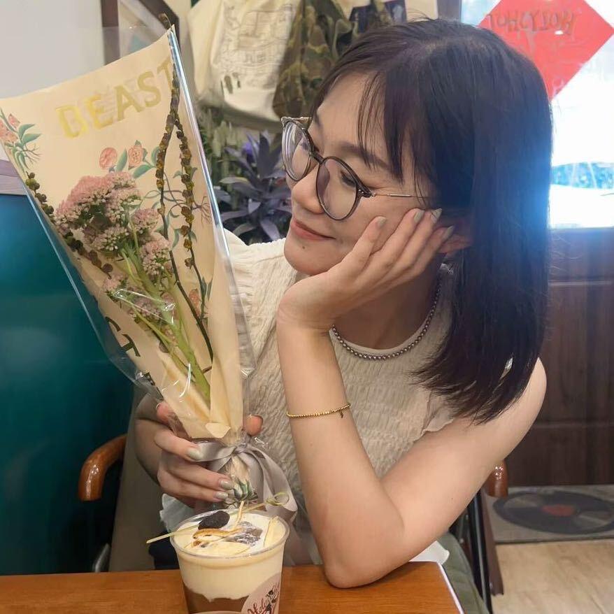 佩姬老王