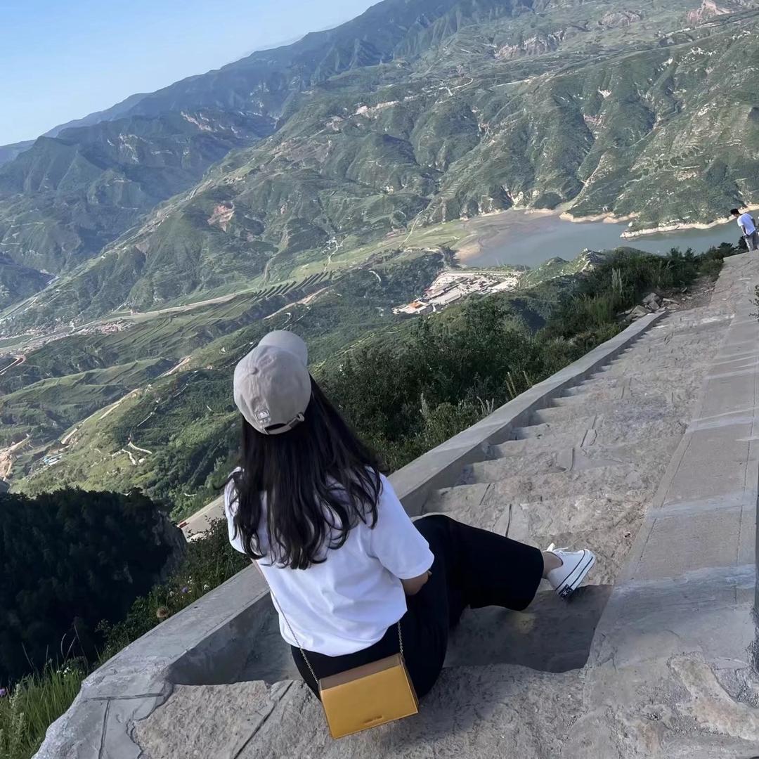 杰杰吖👑