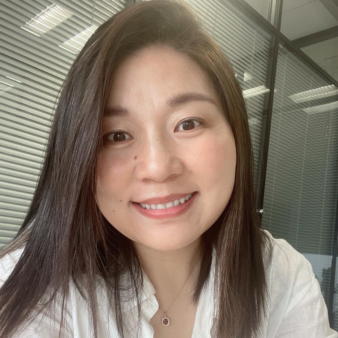 圆圆43岁穷走美国