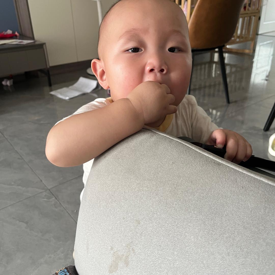 豪哥在长大