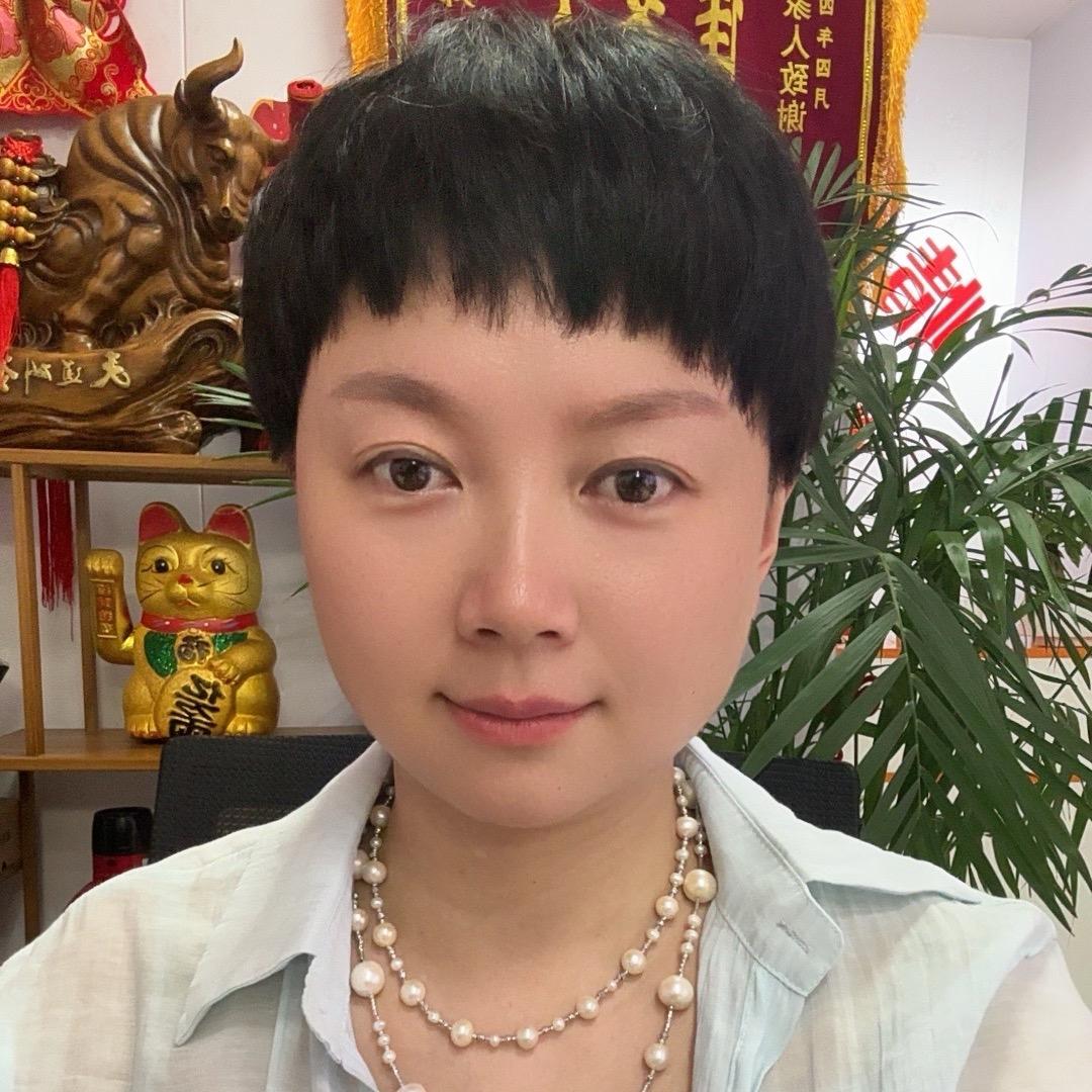 邱丽华