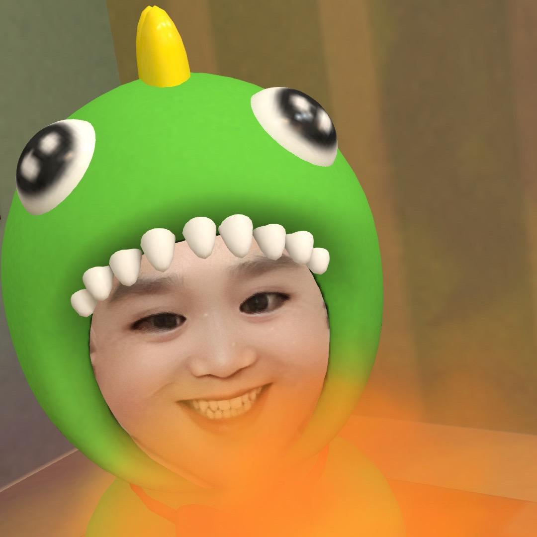 ，