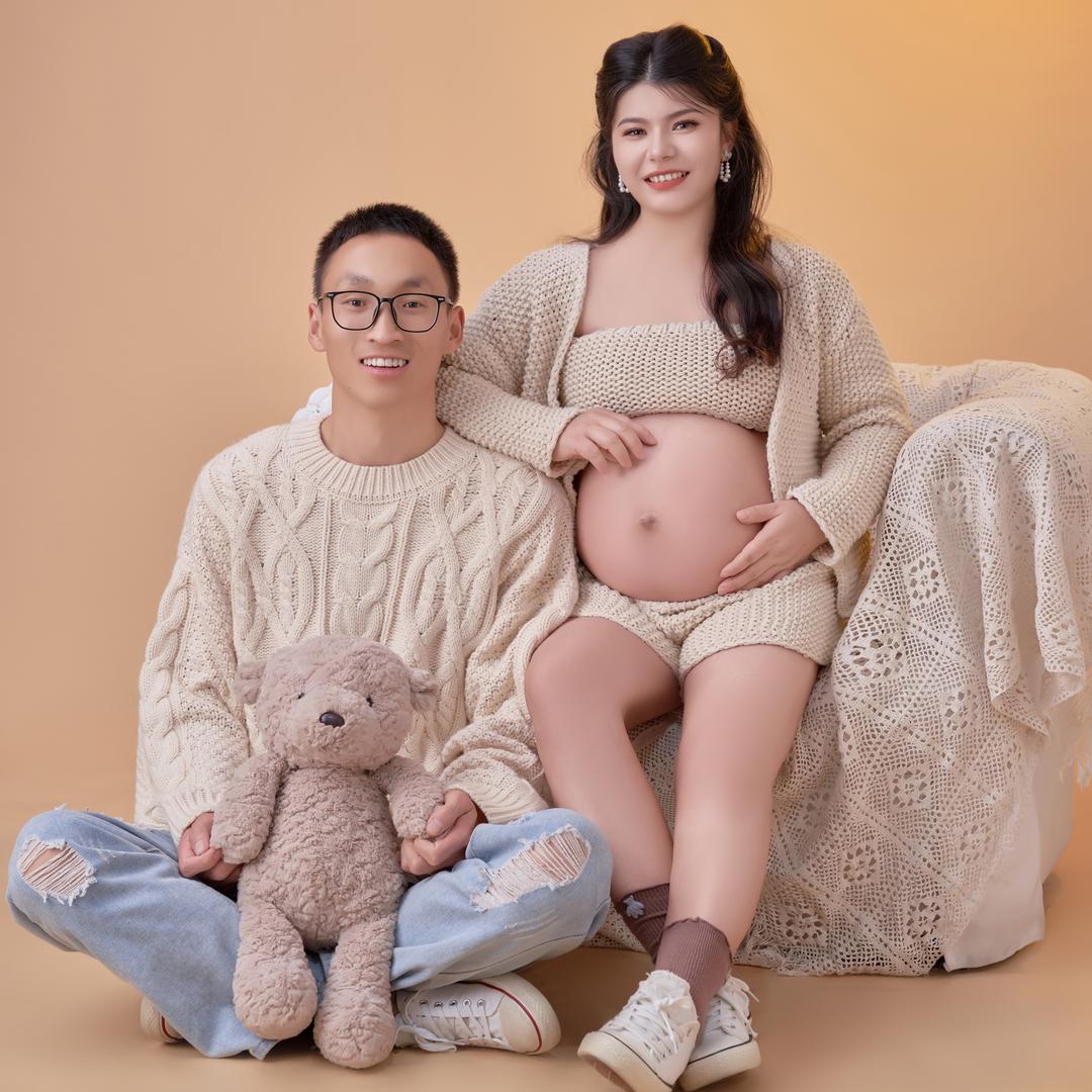 维汉夫妻摇摇妈妈