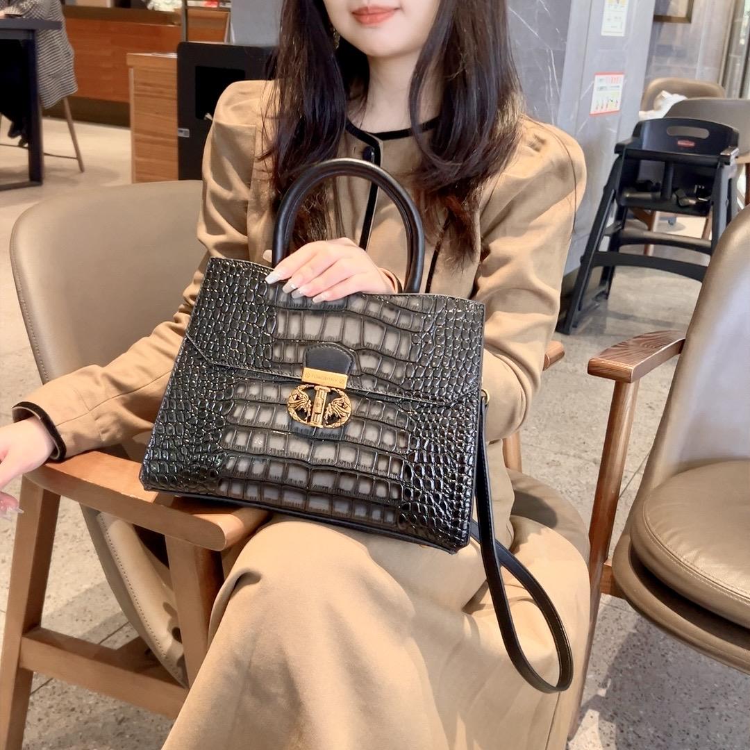 大表姐的包LuLu高定