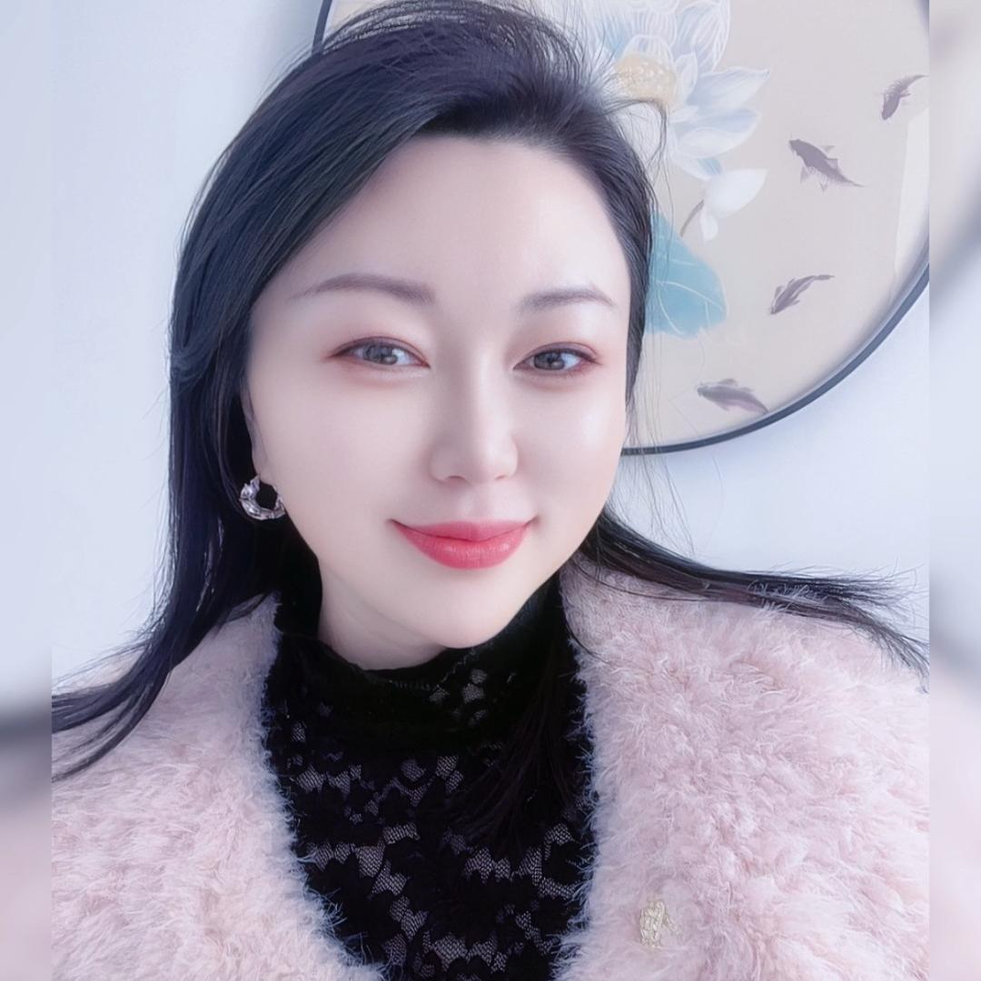 初见老板娘