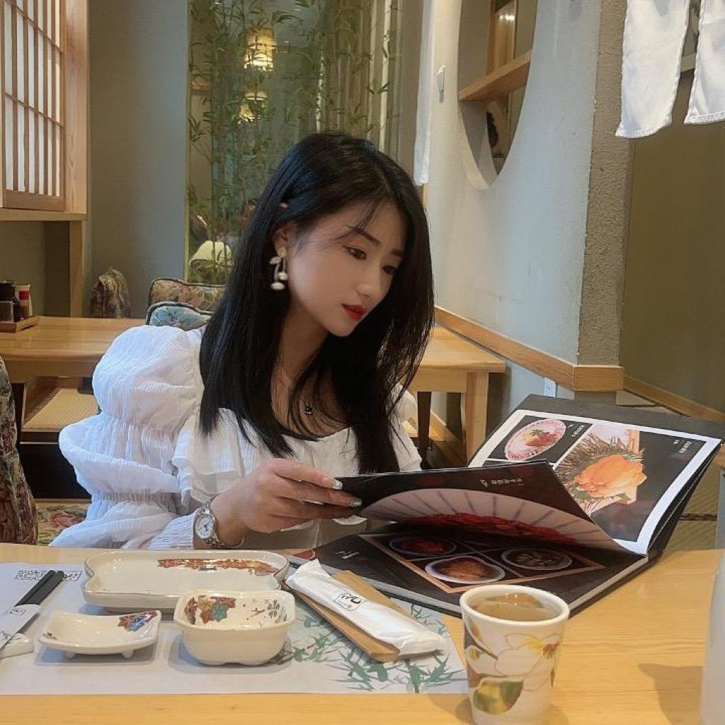 W~妮