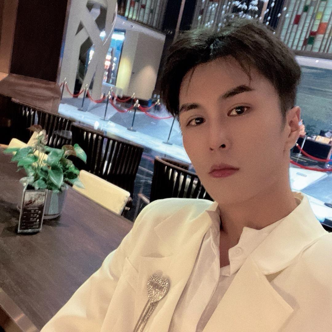 李易行小助理2