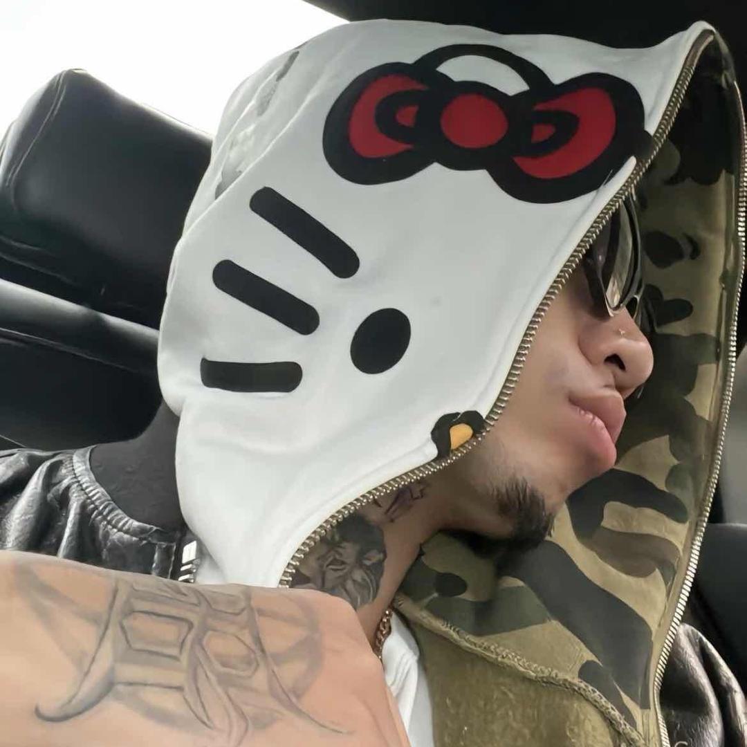 来俩奥尔良鸡腿堡