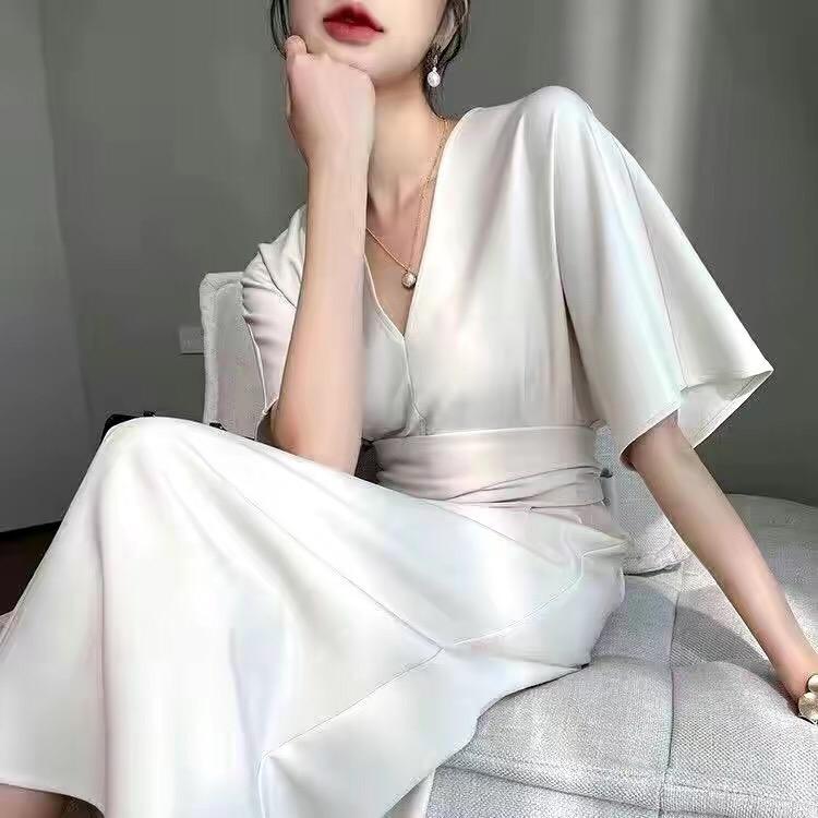 👠红青蜓靴子马丁靴折扣店