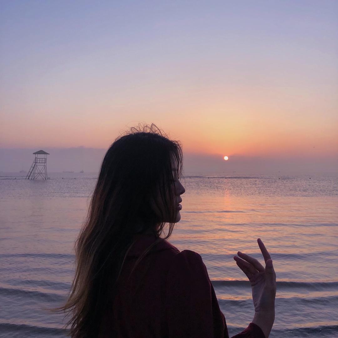 佳佳               💫