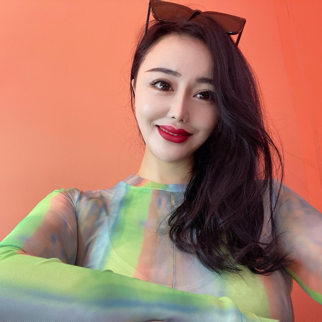 美彤👄