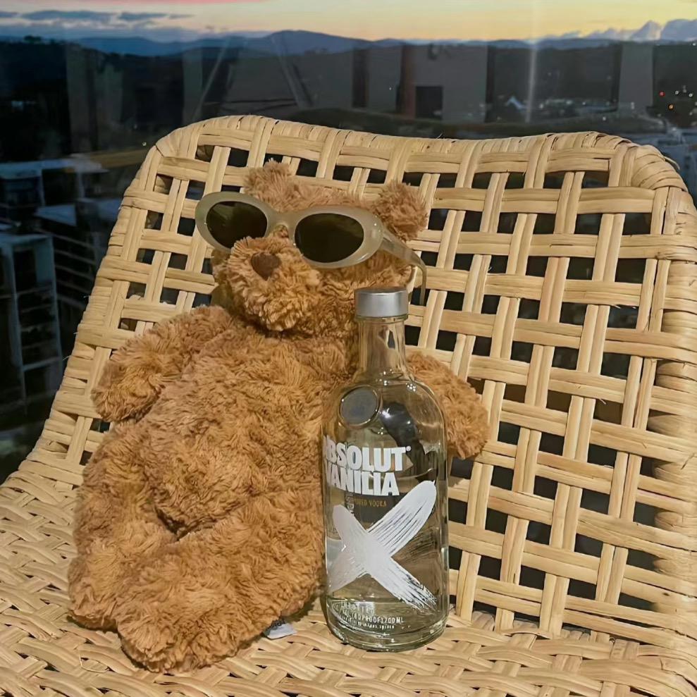 大鱼头娃娃脸