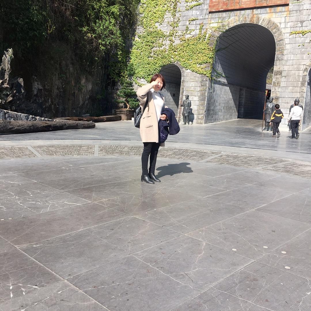 冉娟（美甲美睫纹绣）