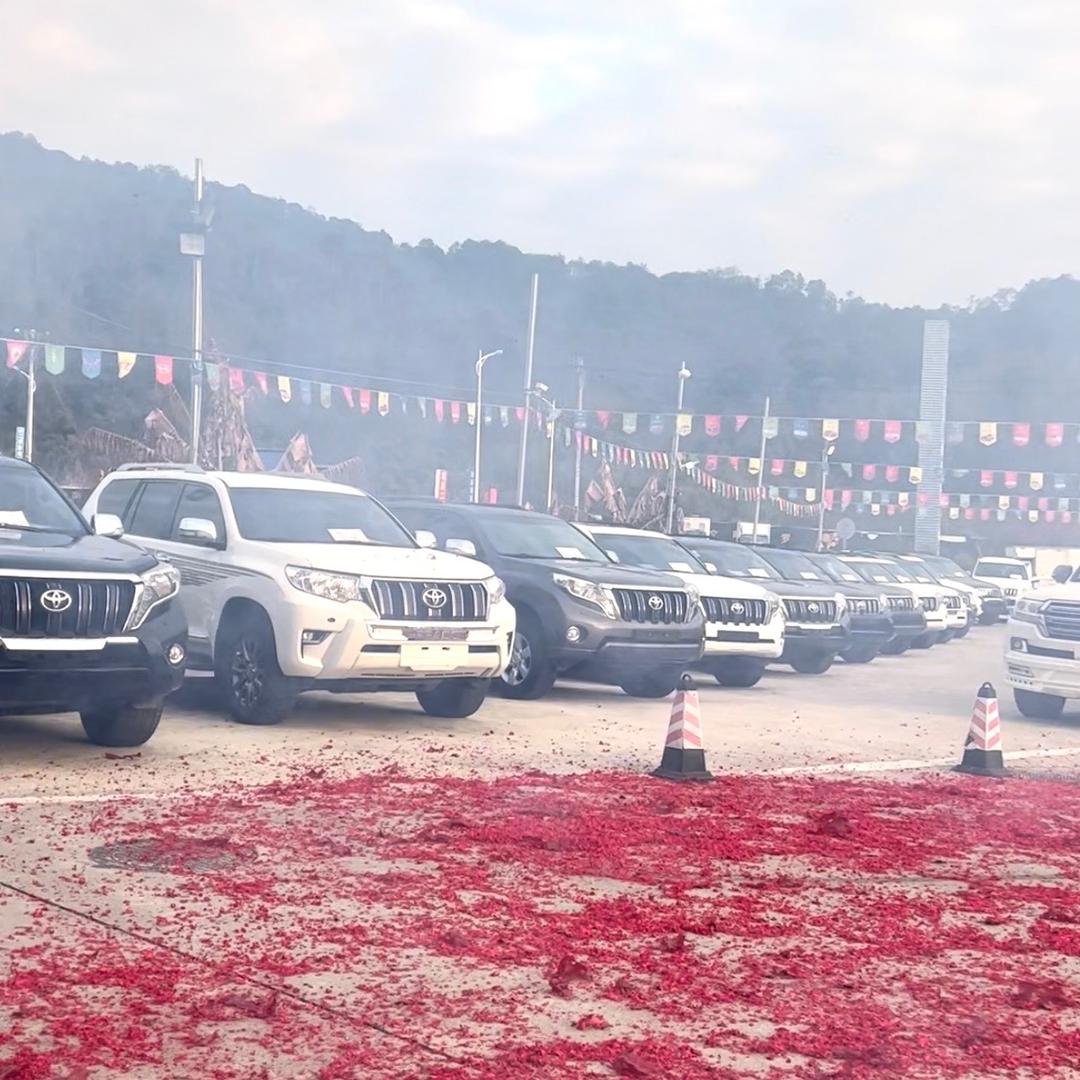 龙岩霸道二手车