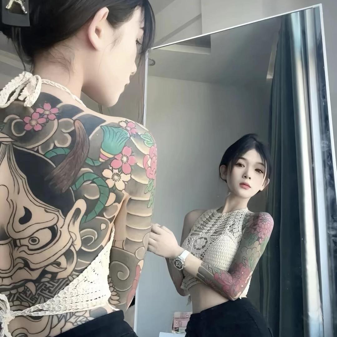 🕸️