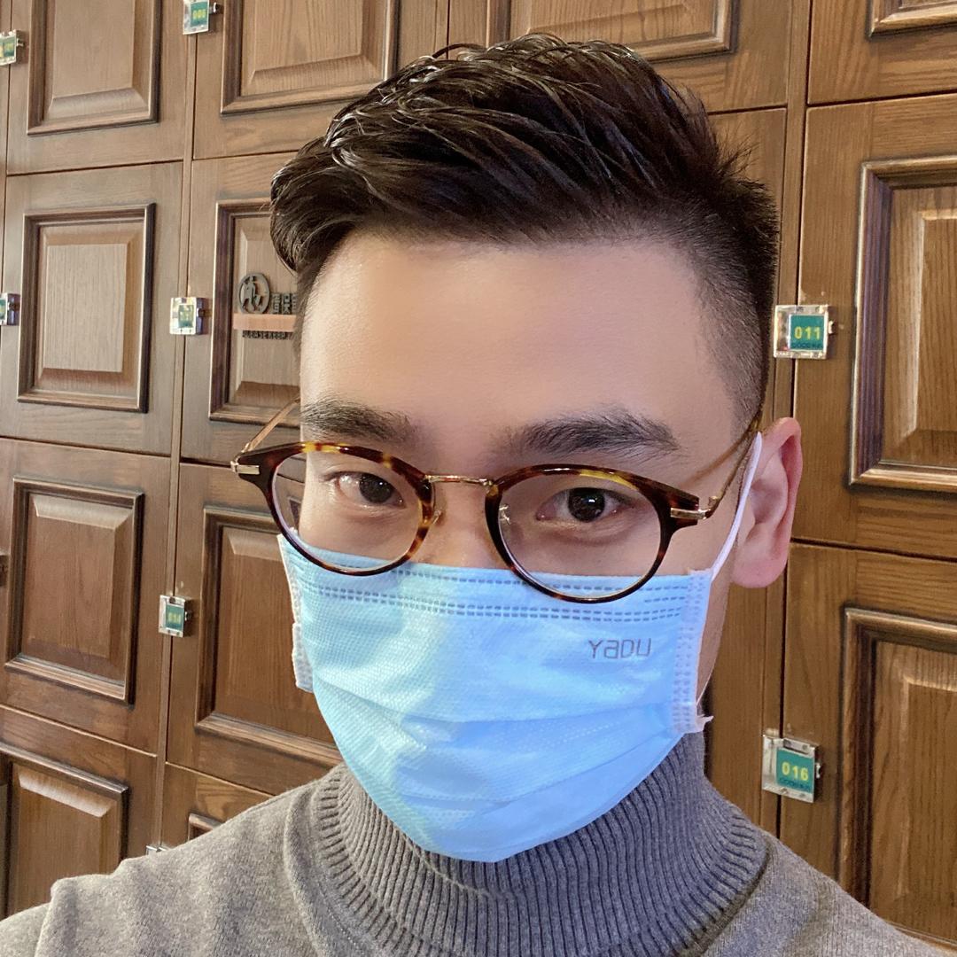 一杯热拿铁