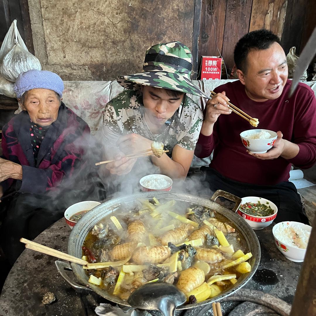 云南天麻哥