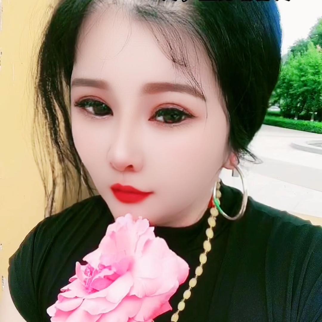 靠自己꧔ꦿ᭄ 打拼的女人（美美加油💪）