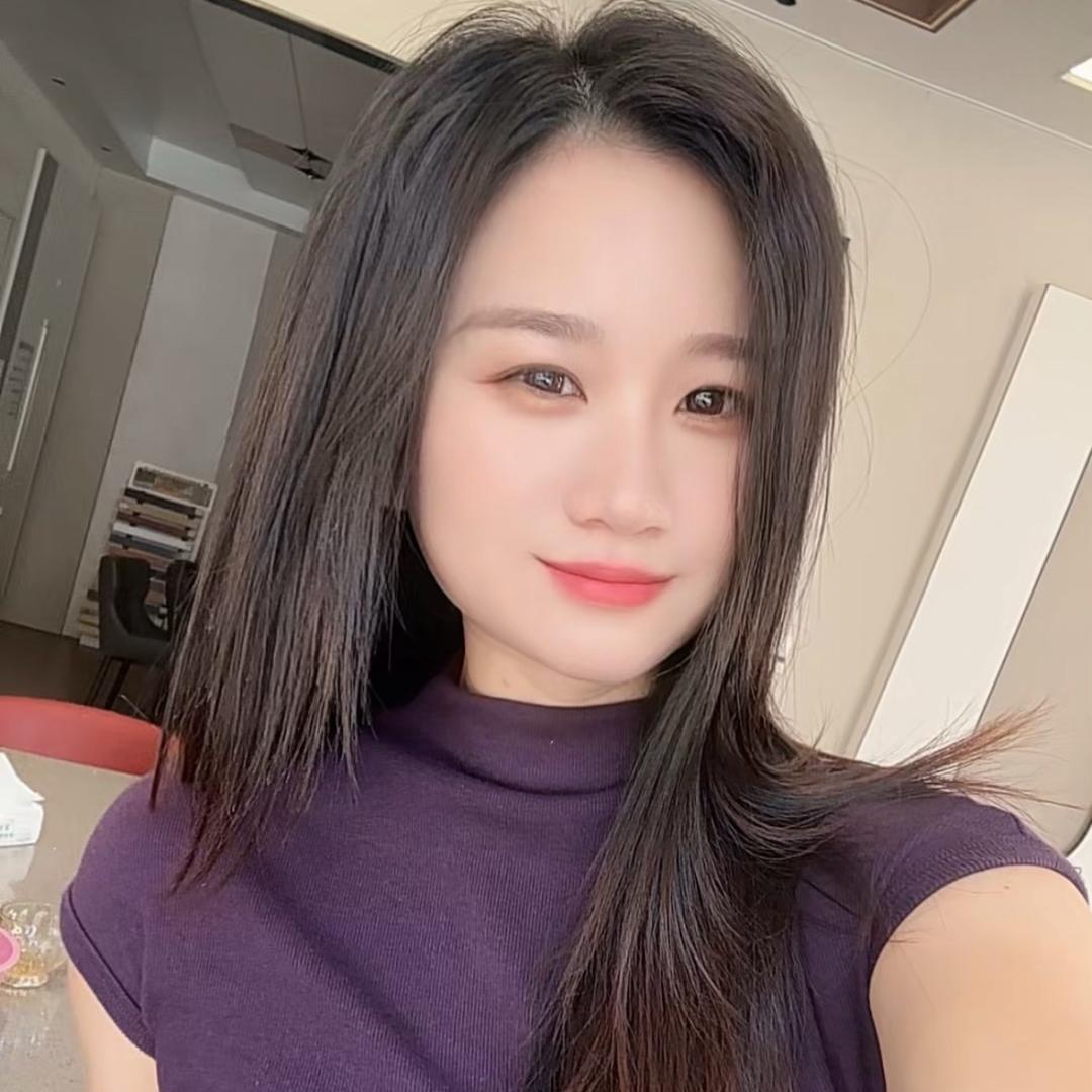 莉莉呀