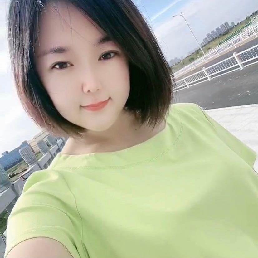莹莹