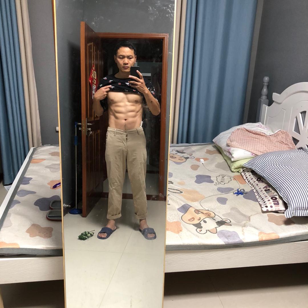 爱吃牛奶和鸡蛋