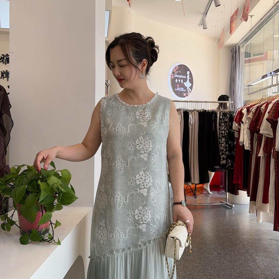 宣城圣可秀服饰月亮