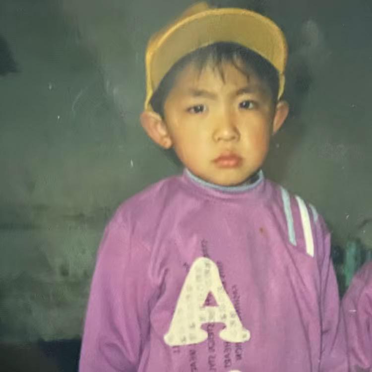 小叶的小李昂扣