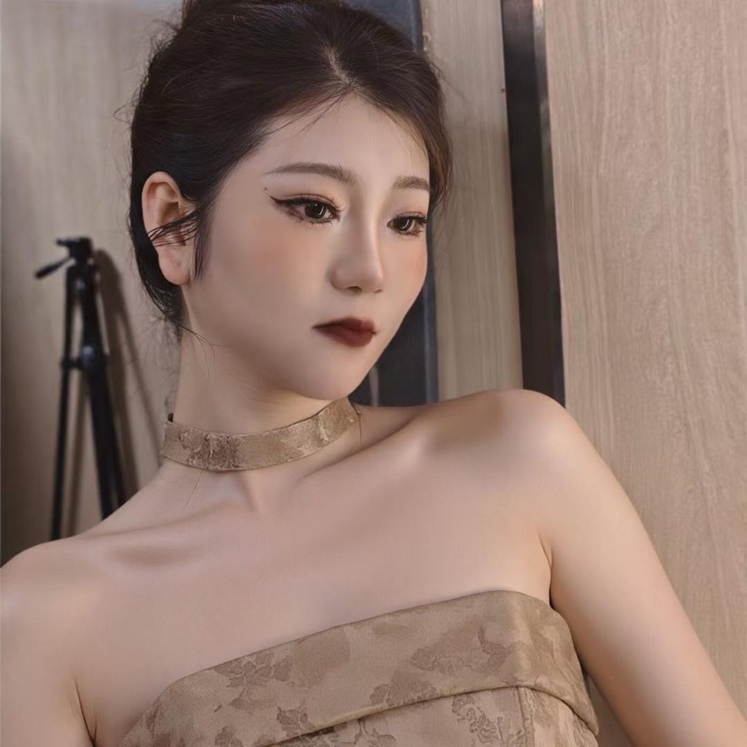 小熊陪我看月亮🌙