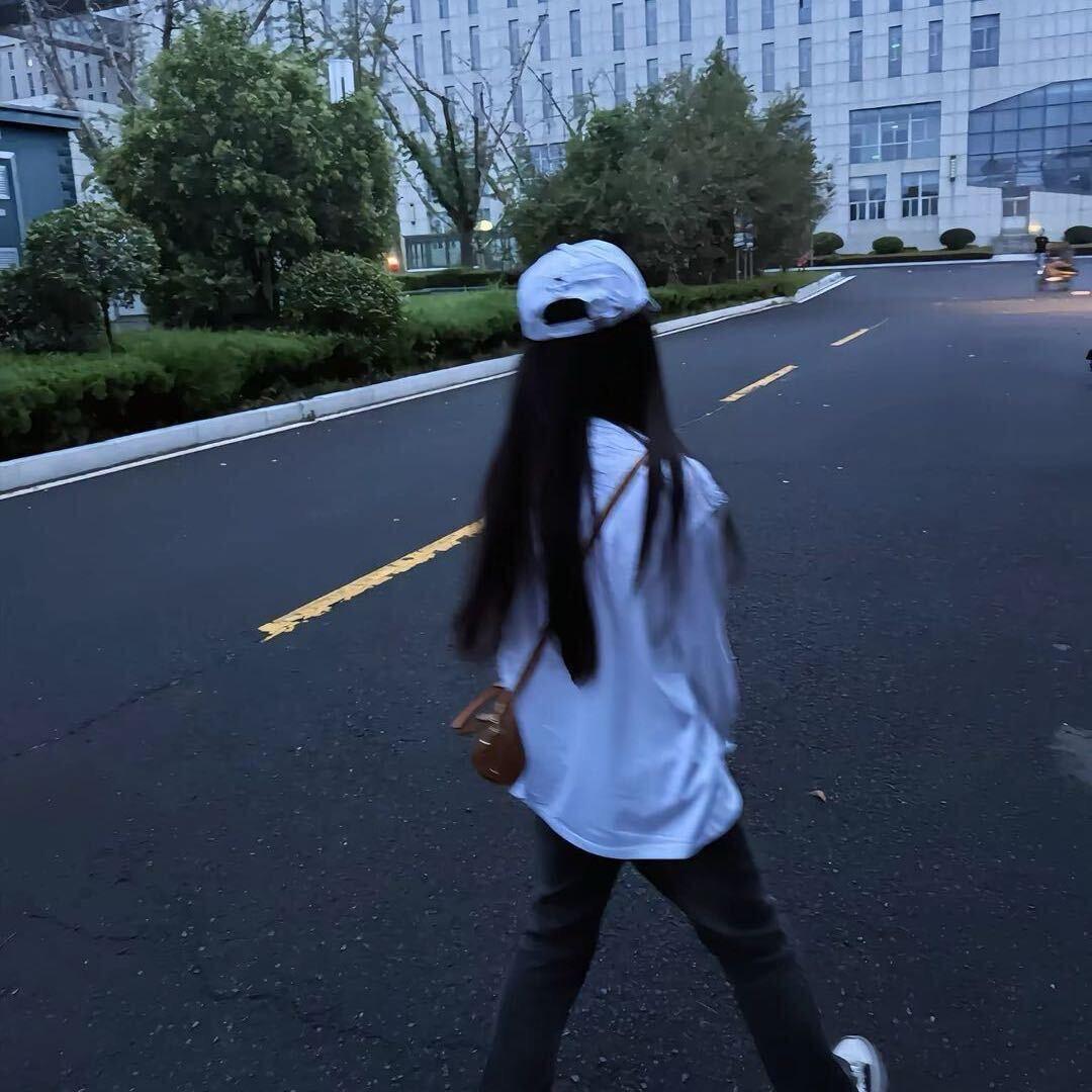 娜1^
