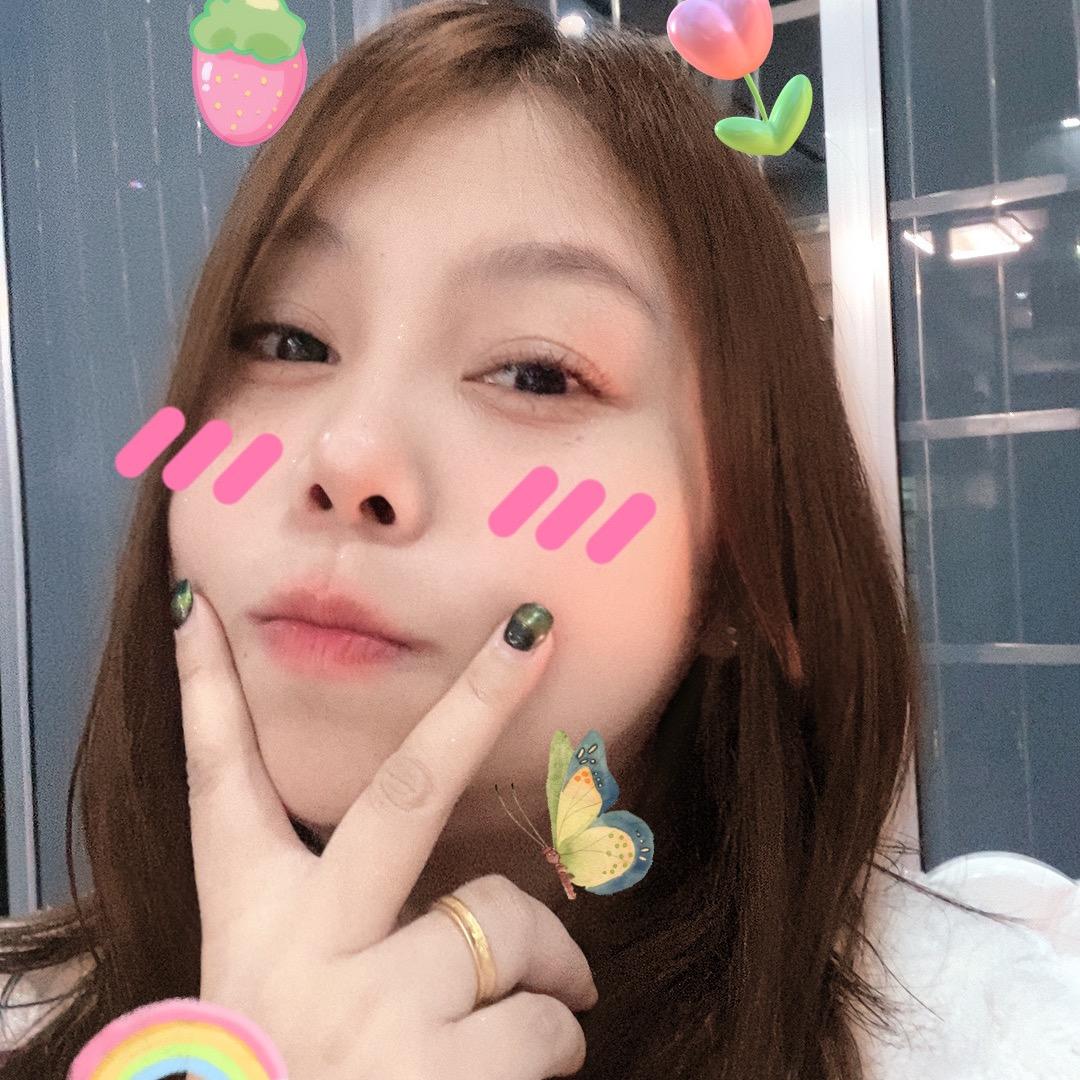 两只小捣蛋🐶🐭