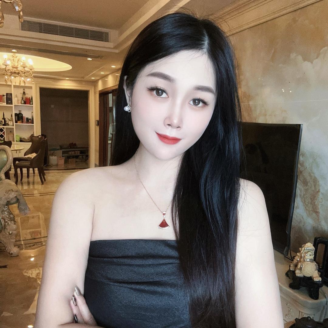 এ᭄ 苏苏🎀