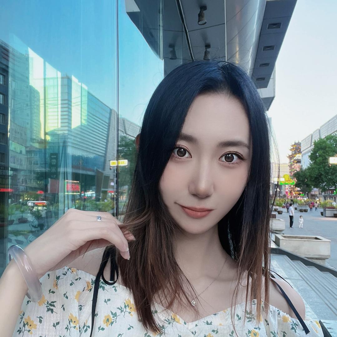 一颗小鱼丸(づ ●─● )づ