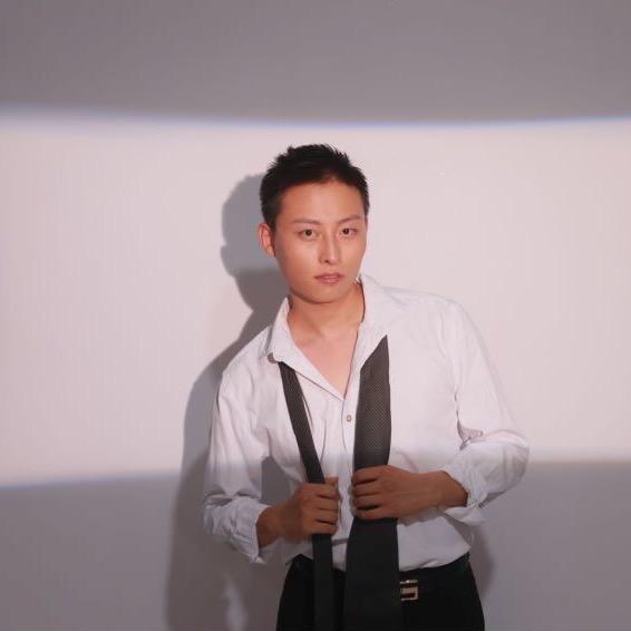 爱唱歌的小解