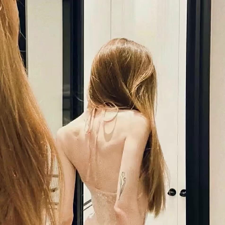 🥥.