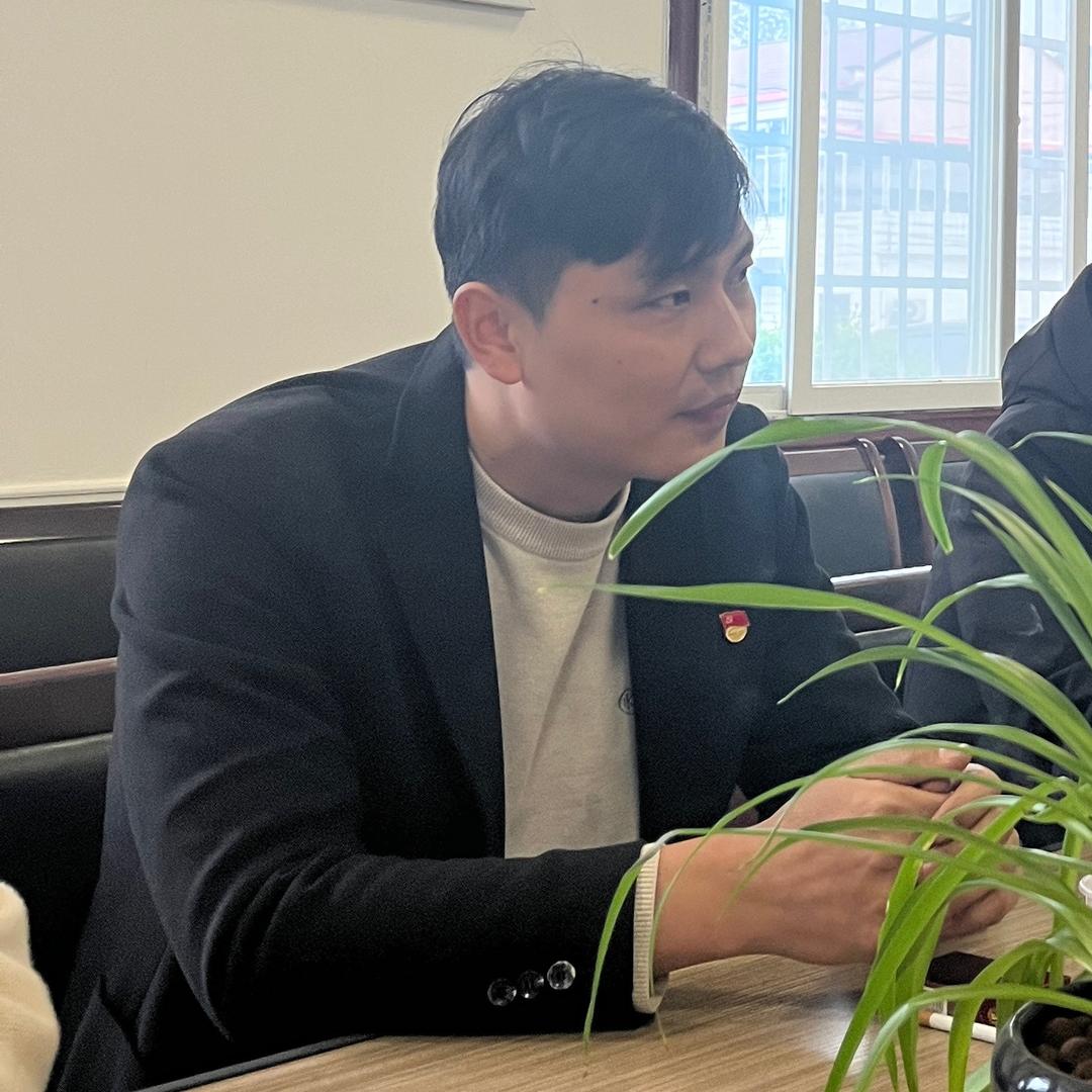 憨小曹