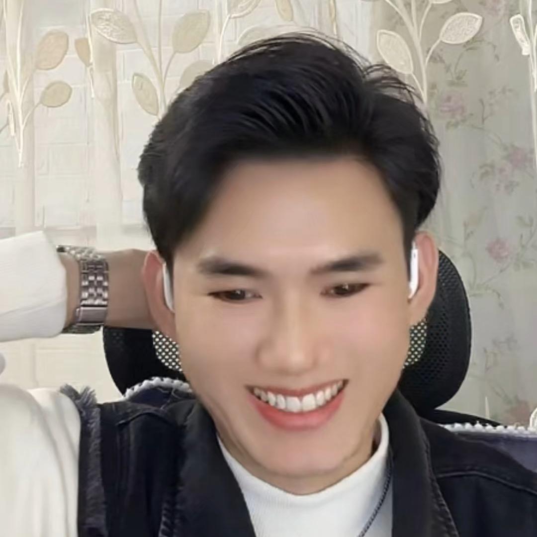 奕云钜百货.