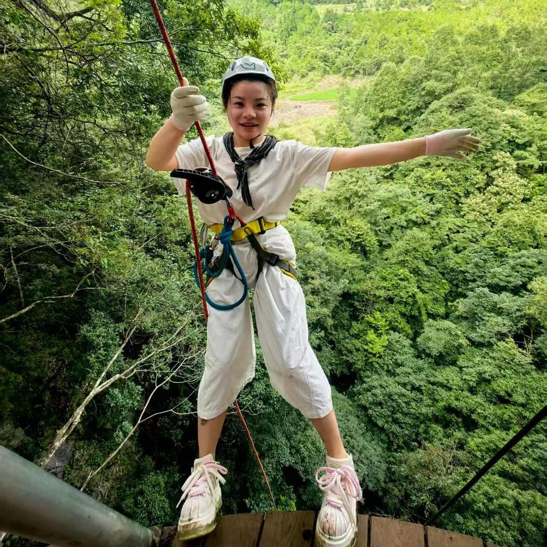 矛盾体「碎乱的生活，打鸡血的我」