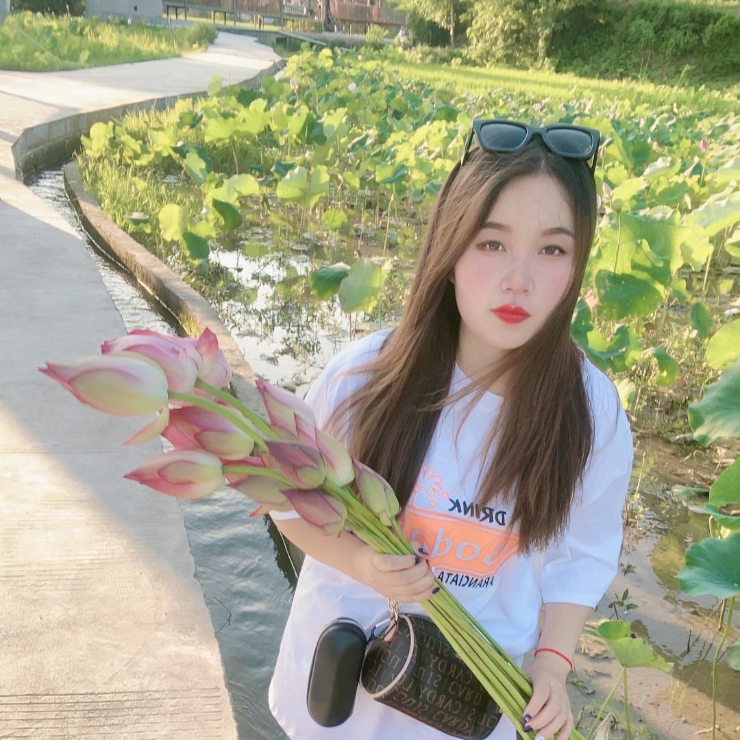 小陆姐姐👧减肥中……