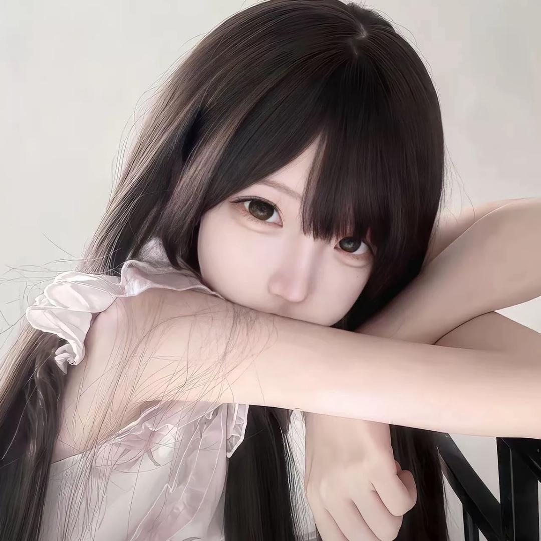 小饱（川渝第一女露娜）