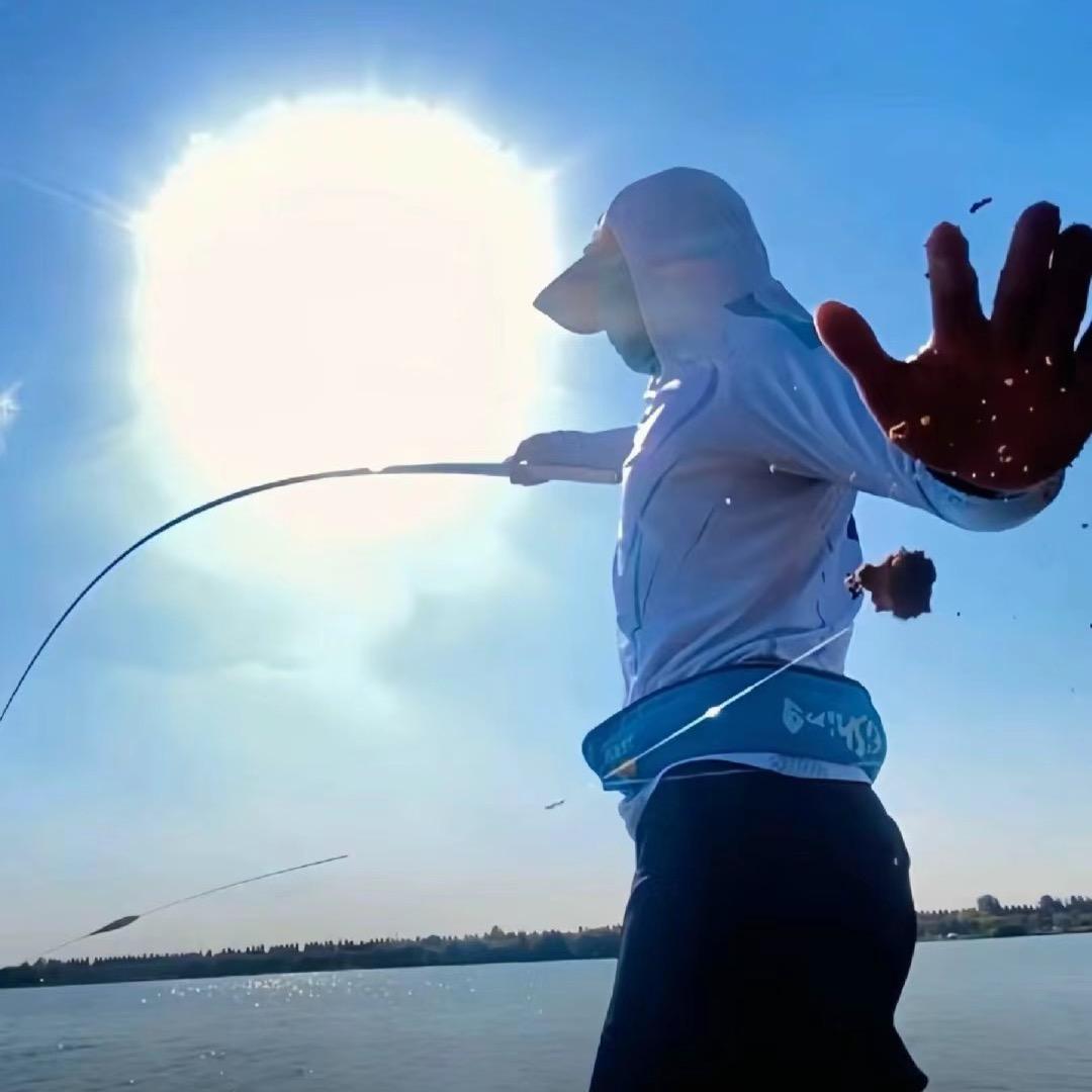 小杨爱钓鱼🎣