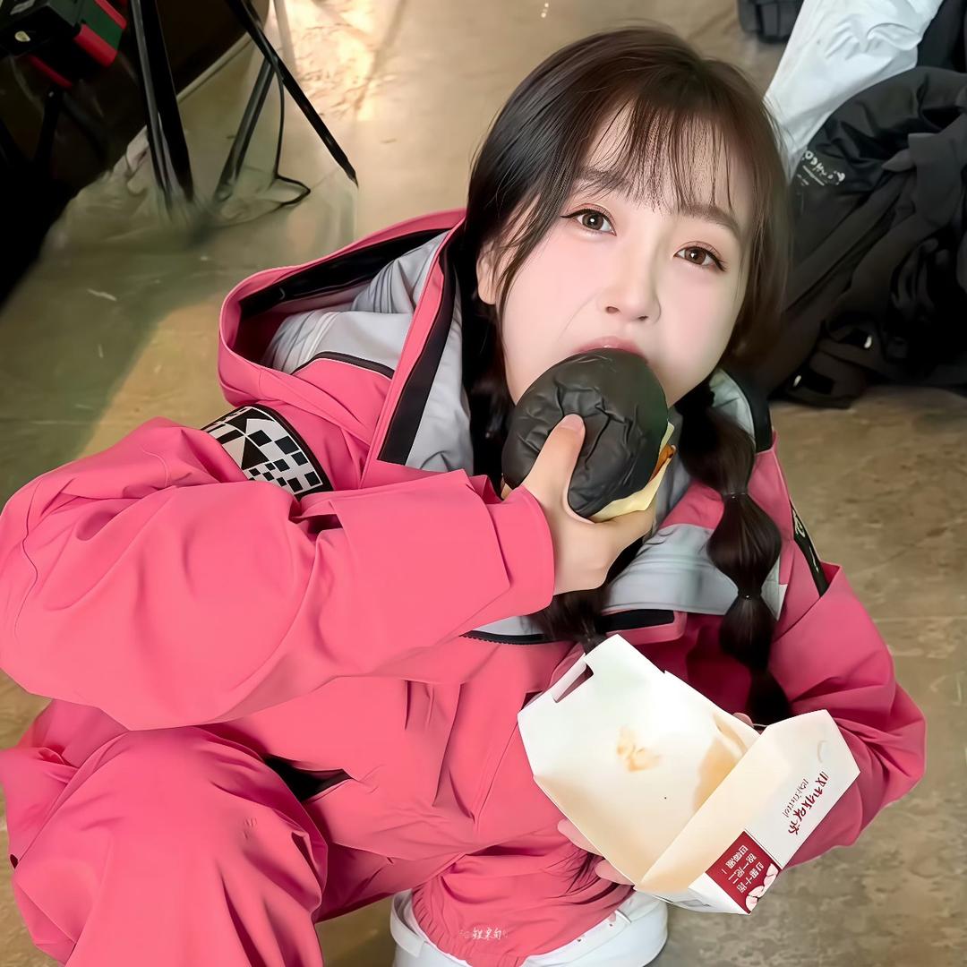 蛋挞₍ᐢ..ᐢ₎ᐝ